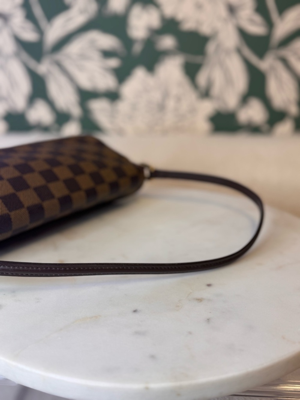 Louis Vuitton Authentic Damier Shoulder Bag with Red Trim and flap closure EUC - Picture 9 of 12